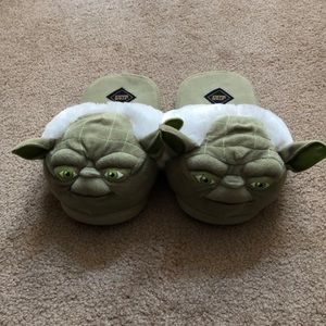Yoda house slippers!